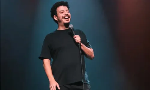 
          Imagem ilustrativa da imagem Suspense e muito humor no teatro
          