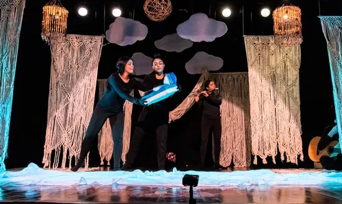 
          Imagem ilustrativa da imagem Teatro infantil é opção de lazer para o fim de semana no Recife
          