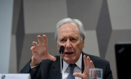 
          Imagem ilustrativa da imagem Tebet em grupo de referências do MDB, com apoio para renovação
          