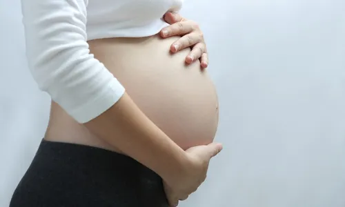 
          Imagem ilustrativa da imagem Técnica que injeta o próprio sangue no ovário ou útero trata infertilidade
          