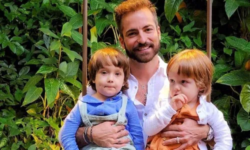 
          Imagem ilustrativa da imagem Thales Bretas fala sobre falta de Paulo Gustavo na criação dos filhos
          