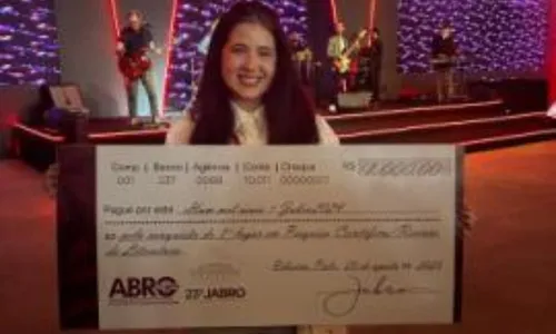 
          Imagem ilustrativa da imagem Trabalho desenvolvido na UFES recebe prêmio nacional de odontologia
          