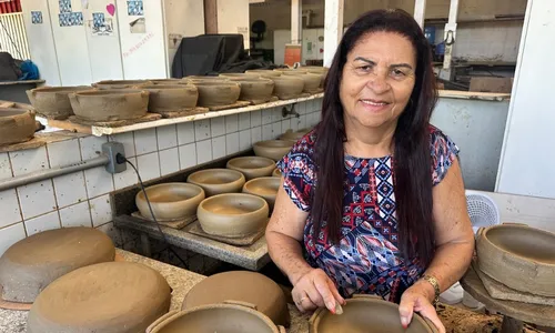 
          Imagem ilustrativa da imagem Tradição na panela de barro
          