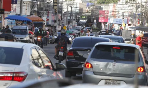 
          Imagem ilustrativa da imagem Trânsito: 90 câmeras vão flagrar infrações na Serra
          