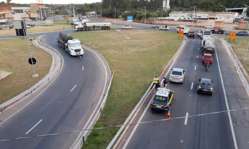 
          Imagem ilustrativa da imagem Uma multa por minuto durante blitz em Guarapari
          