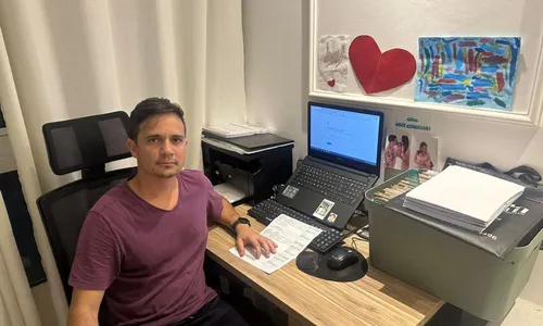 
          Imagem ilustrativa da imagem Usuários relatam prejuízos por falha em sinal de internet
          