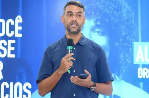 
          Imagem ilustrativa da imagem Usuários relatam prejuízos por falha em sinal de internet
          