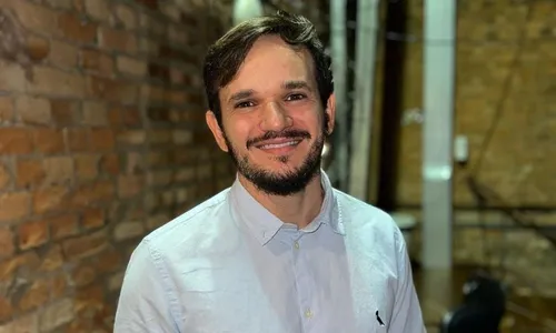 
          Imagem ilustrativa da imagem VÍDEO | Padre capixaba revela 'salário' e impressiona apresentadora
          