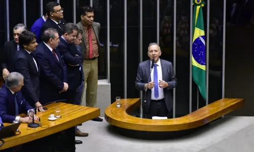 
          Imagem ilustrativa da imagem Veja os principais pontos da PEC da reforma tributária aprovada na Câmara
          