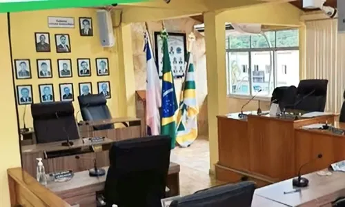 
          Imagem ilustrativa da imagem Vereadores aprovam auxílio-alimentação para si mesmos no ES
          