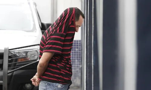 
          Imagem ilustrativa da imagem Vigilante é atropelado ao tentar impedir roubo de carro em Vila Velha
          