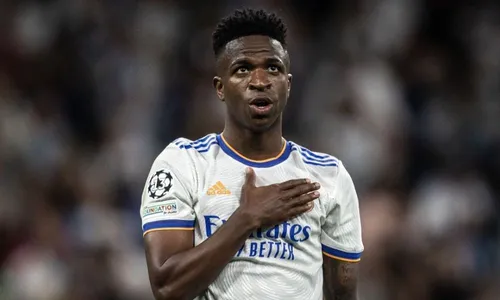 
          Imagem ilustrativa da imagem Vinicius Junior lidera Brasil contra racismo e seleção da Guiné na Espanha
          