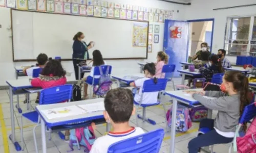 
          Imagem ilustrativa da imagem Vitória abre processo seletivo simplificado para professores
          