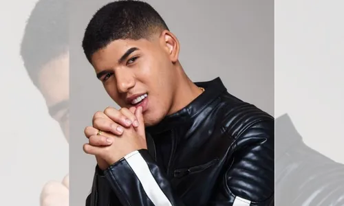 
          Imagem ilustrativa da imagem Zé Vaqueiro cancela shows após filho ir para UTI com malformação congênita
          