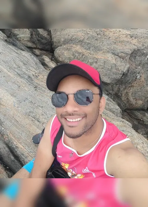 Imagem ilustrativa da imagem Encontrados os corpos de dois turistas que desapareceram no mar de Guarapari