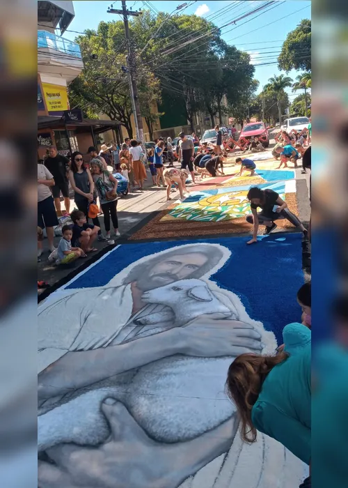 Imagem ilustrativa da imagem Tapetes enfeitam ruas do ES durante a festa de Corpus Christi