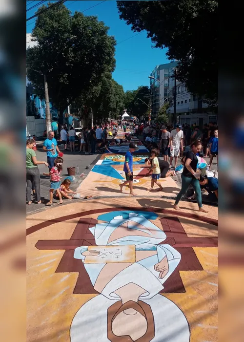 Imagem ilustrativa da imagem Tapetes enfeitam ruas do ES durante a festa de Corpus Christi