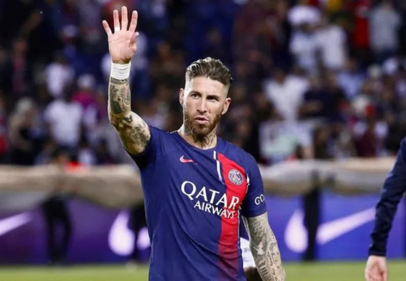 Flamengo planeja proposta formal por Sergio Ramos, diz jornalista