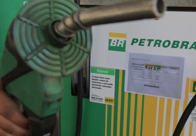 Com apoio dos Procons, será feito o monitoramento da precificação dos combustíveis nas cidades brasileiras