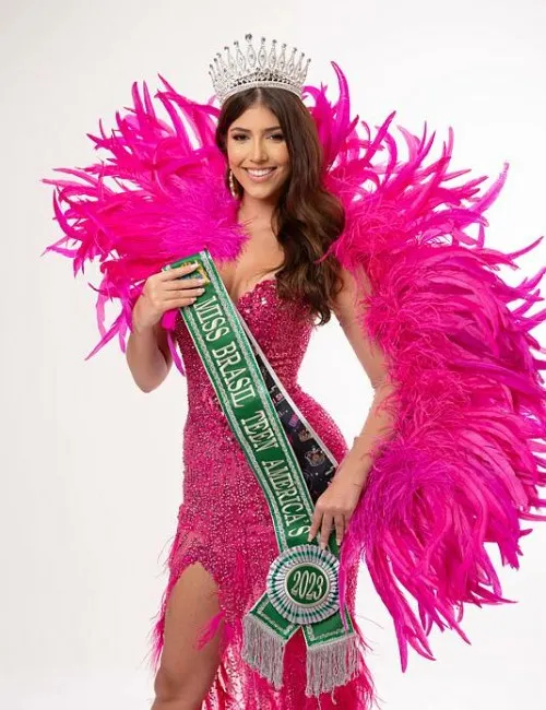 Imagem ilustrativa da imagem Capixaba de 16 anos é eleita Miss Brasil juvenil