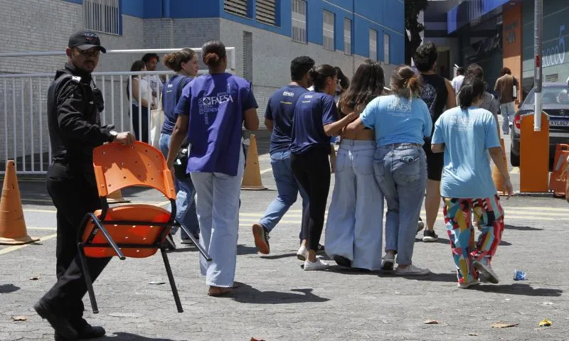 Imagem ilustrativa da imagem Enem: Candidata passa mal e é socorrida pelo Samu em Vitória