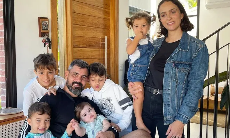 Imagem ilustrativa da imagem Famílias grandes estão de volta: casais do ES têm optado por ter mais de 2 filhos