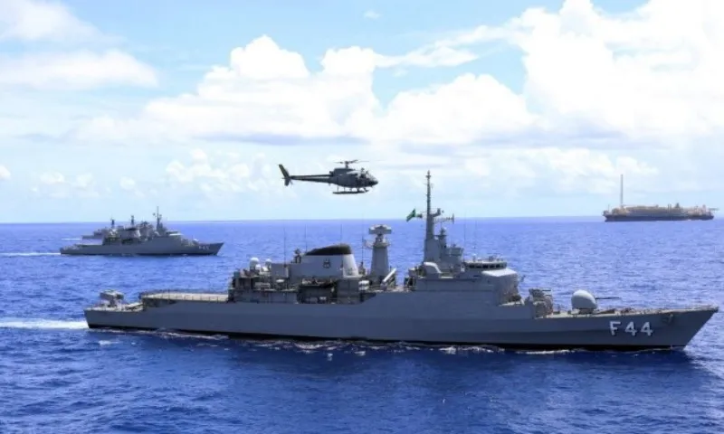 Imagem ilustrativa da imagem Navios da Marinha vão ser abertos para visitação no Porto de Vitória