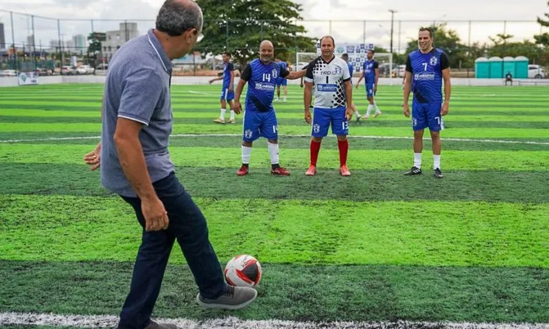 Imagem ilustrativa da imagem “Tenho relação com todos e estou na rua todos os dias”, diz prefeito de Jaboatão