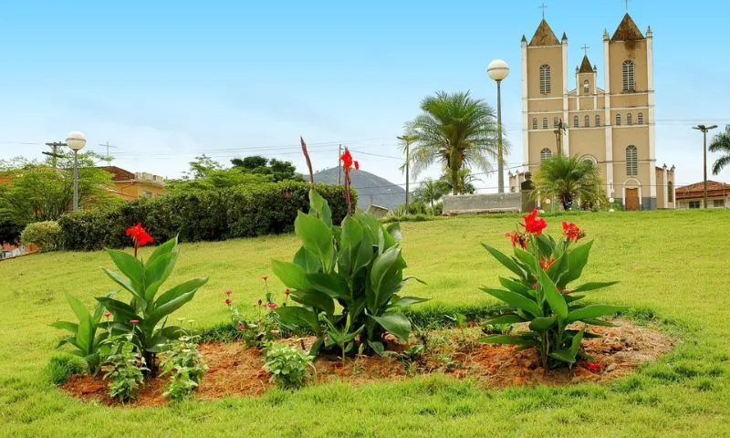 Imagem ilustrativa da imagem Trilhas, voo livre e cachoeiras em São José do Calçado