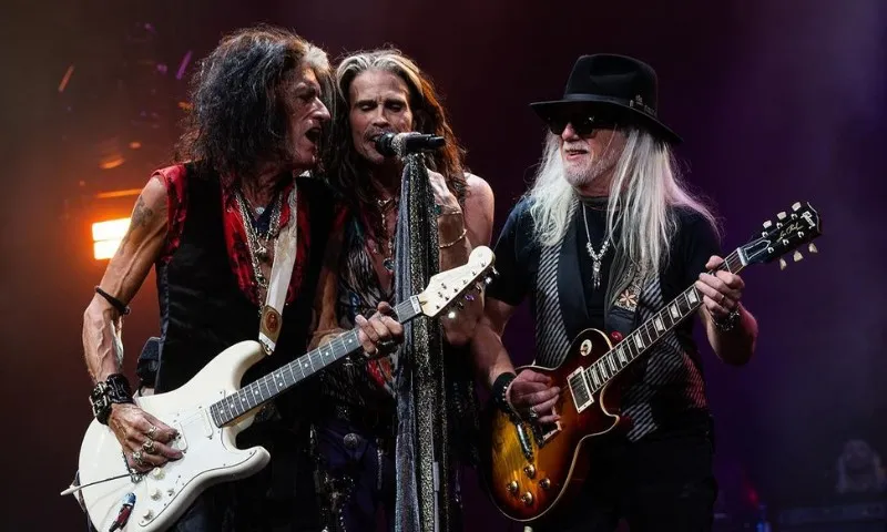 Imagem ilustrativa da imagem Aerosmith adia todos os shows de 2023 devido a grave lesão vocal de Steven Tyler