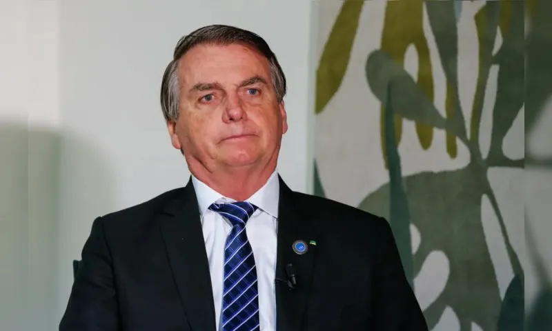 Imagem ilustrativa da imagem Bolsonaro tem 'desconforto intestinal' e precisa passar novamente por hospital