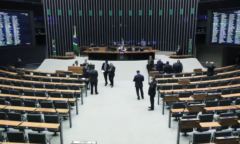 Imagem ilustrativa da imagem Câmara já custou mais de meio bilhão só em 2023