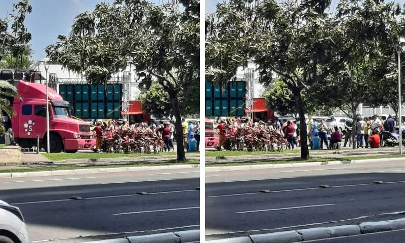 Imagem ilustrativa da imagem Consumidores fazem fila para renegociação de dívidas em Vitória