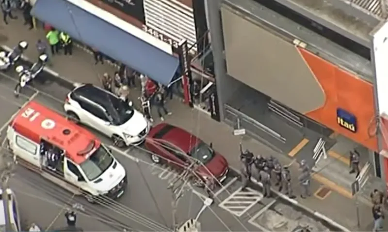 Imagem ilustrativa da imagem Duas pessoas morrem durante assalto a banco em São Paulo