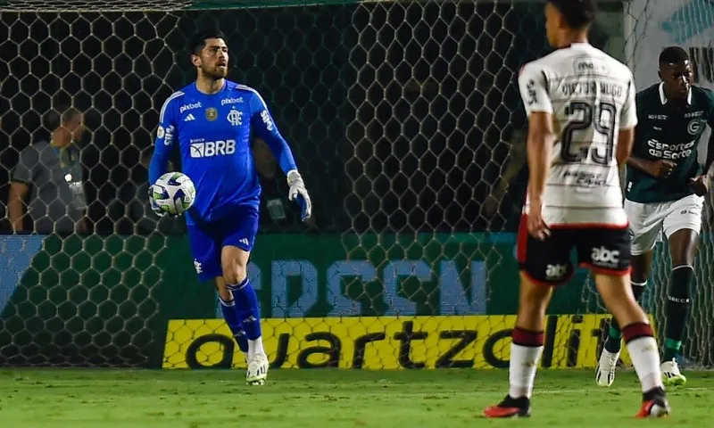 Imagem ilustrativa da imagem Flamengo não empolga e empata com o Goiás antes da final da Copa do Brasil