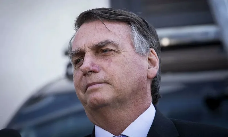 Imagem ilustrativa da imagem Jair Bolsonaro terá de pagar 50 mil por atacar jornalistas