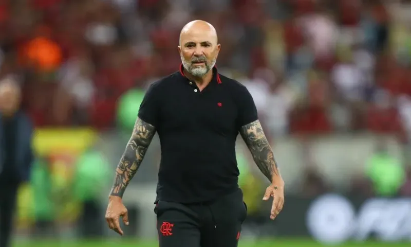 Imagem ilustrativa da imagem Jorge Sampaoli é demitido do comando do Flamengo