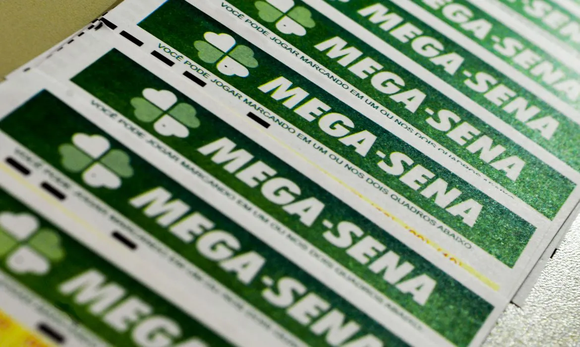 Imagem ilustrativa da imagem Mega-Sena acumula e prêmio vai a R$ 60 milhões