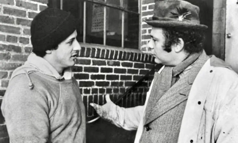 Imagem ilustrativa da imagem Morre Burt Young, ator indicado ao Oscar por viver Paulie em 'Rocky', aos 83 anos