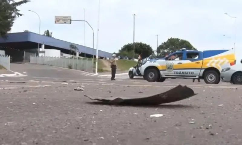 Imagem ilustrativa da imagem Motorista que bateu carro em ônibus na Serra está de saidinha temporária da prisão