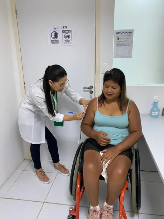 Imagem ilustrativa da imagem ONG e universidade se juntam para oferecer serviços gratuitos a cadeirantes