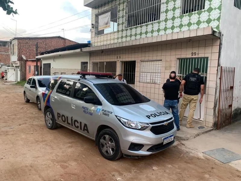 Imagem ilustrativa da imagem Polícia Civil cumpre 66 mandados de prisão e 84 de busca e apreensão