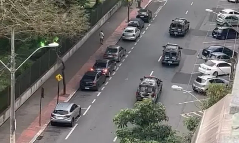 Imagem ilustrativa da imagem Polícia é recebida a tiros durante operação em morro de Vitória