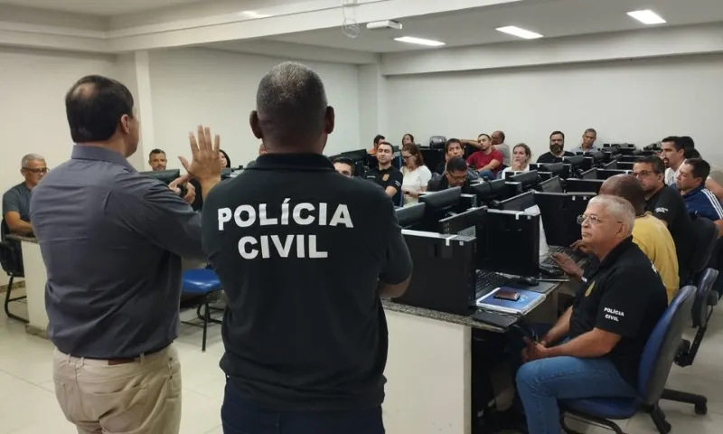 Imagem ilustrativa da imagem Policiais vão ser especialistas em crimes e golpes na internet