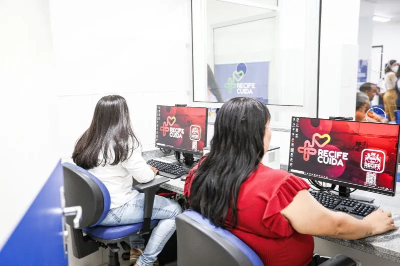 Imagem ilustrativa da imagem Saúde no Recife é reforçada com a nomeação de 450 concursados