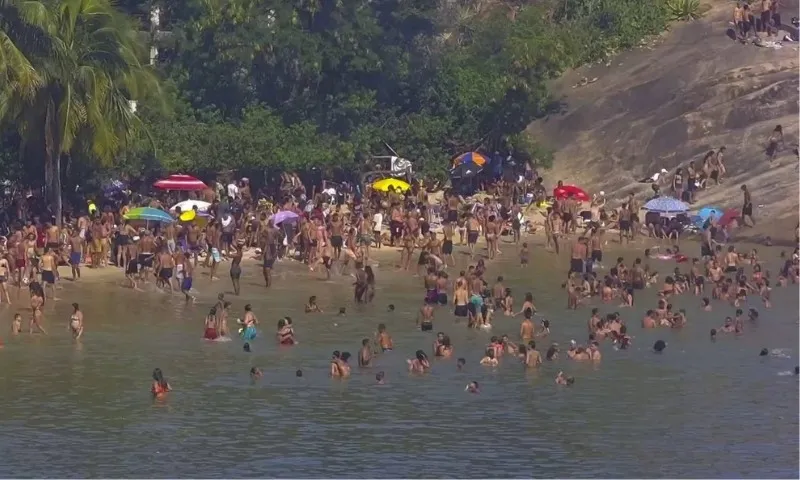 Imagem ilustrativa da imagem Tiroteio assusta banhistas na Ilha do Frade, em Vitória