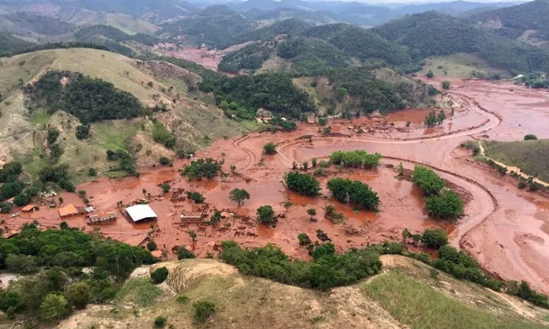 Imagem ilustrativa da imagem Tragédia ambiental, verdades, mitos e um rio de dinheiro no meio