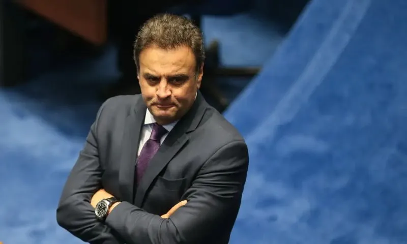 Imagem ilustrativa da imagem Tucanos ameaçam debandada se Aécio assumir instituto do PSDB