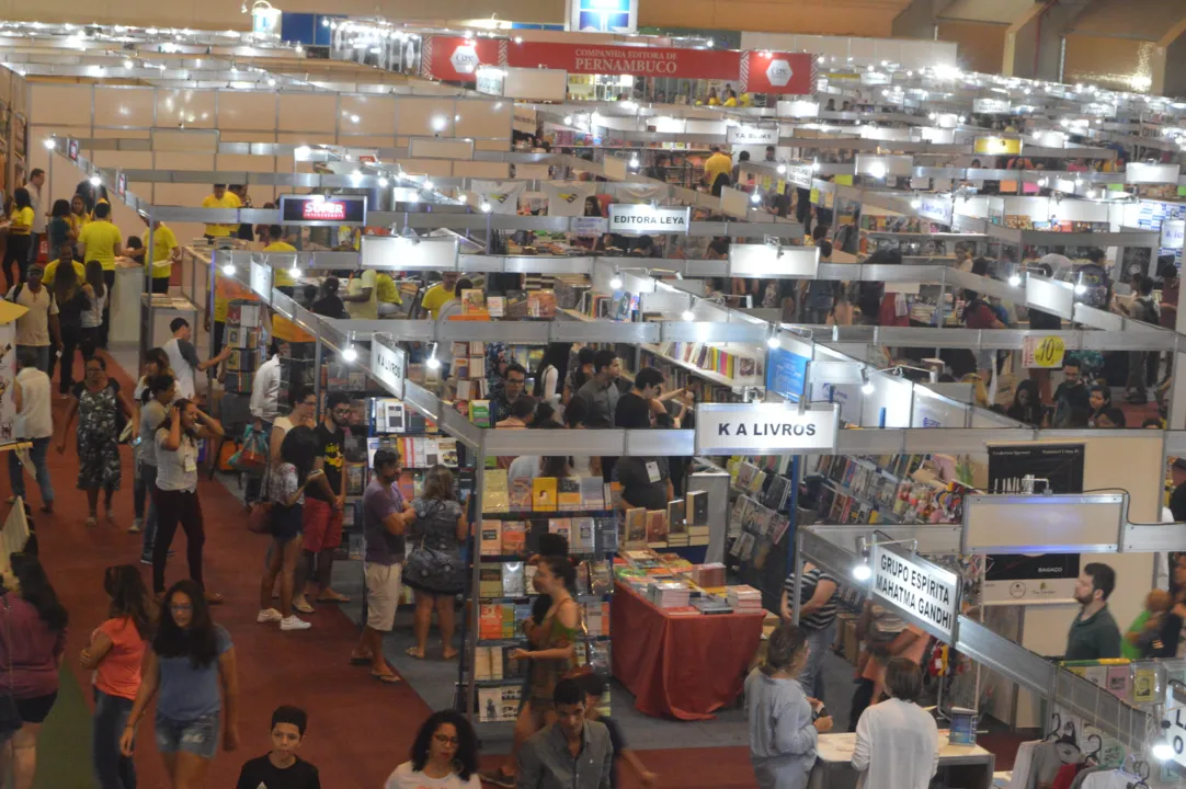 Imagem ilustrativa da imagem Veja atrações da Bienal do Livro de Pernambuco, que começa nesta sexta-feira