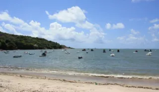 Imagem ilustrativa da imagem Banhista de 22 anos desaparece no mar da Praia de Suape, no Cabo de Santo Agostinho